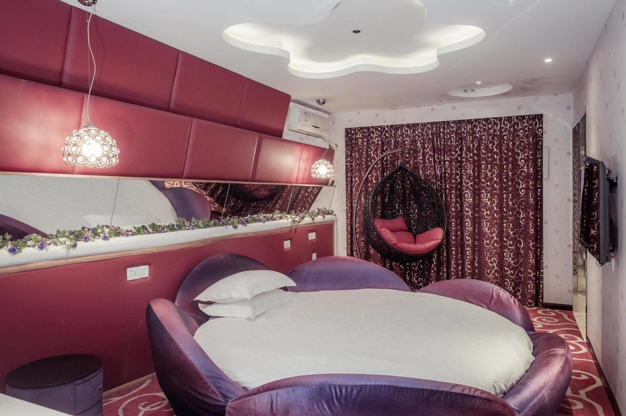 Milan Fashion Hotel Deqing Esterno foto